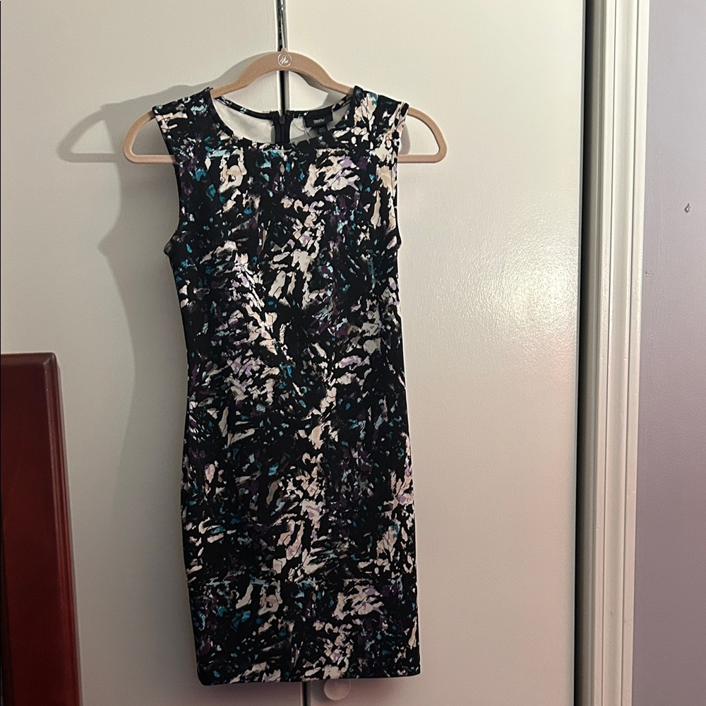 Massino Elegant Multicolor Sleeveless Dress